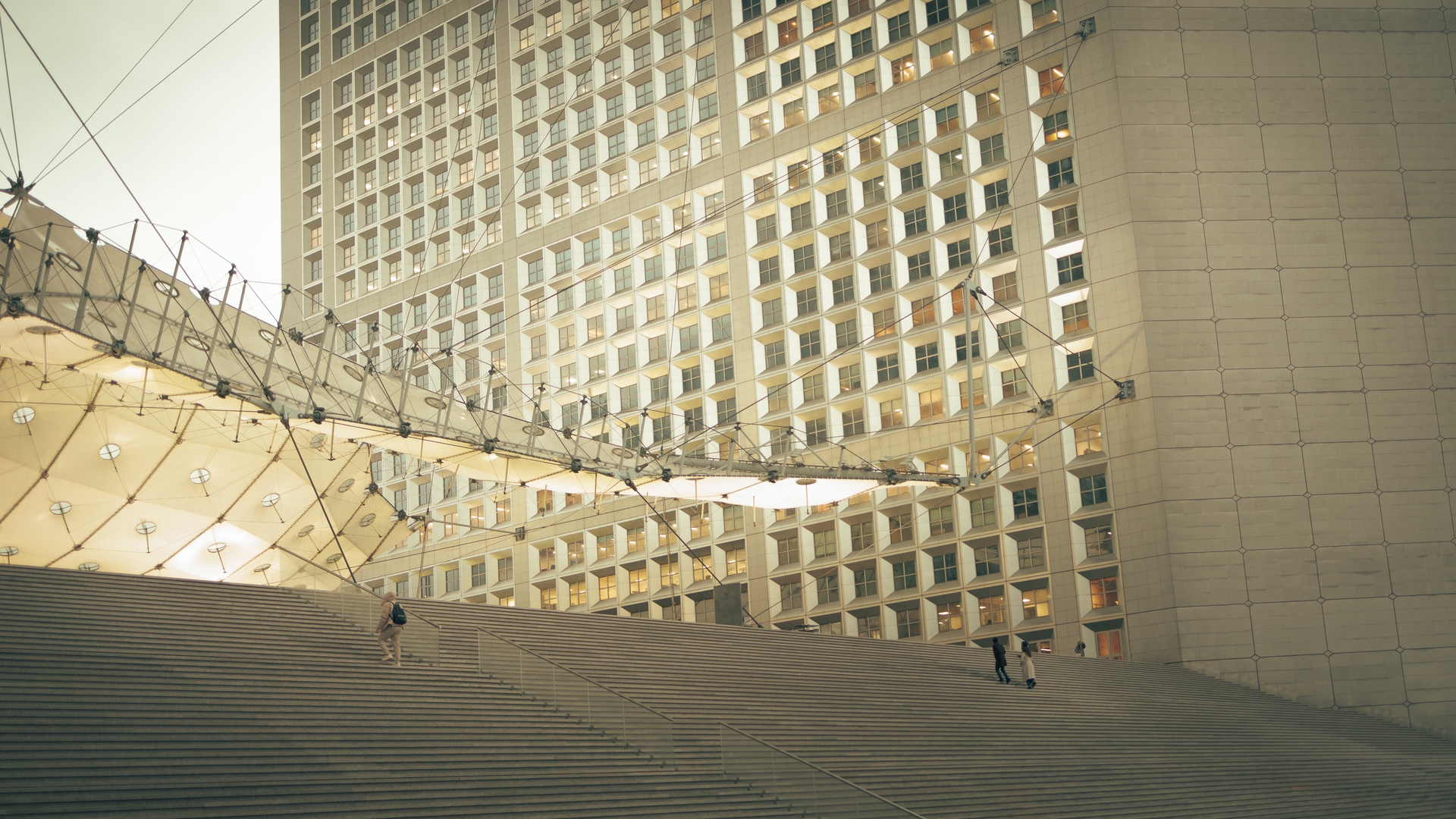 series/paris